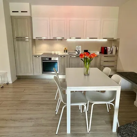 Ascona: Orto Degli Angioli Apartment *